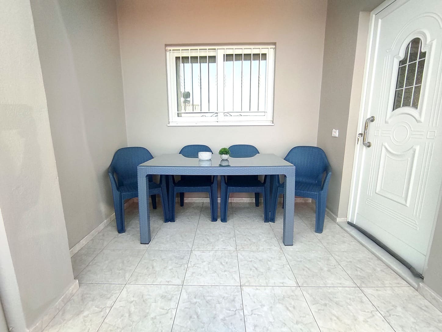 nickthegreekapartment